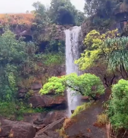 Khmat Kharai Falls